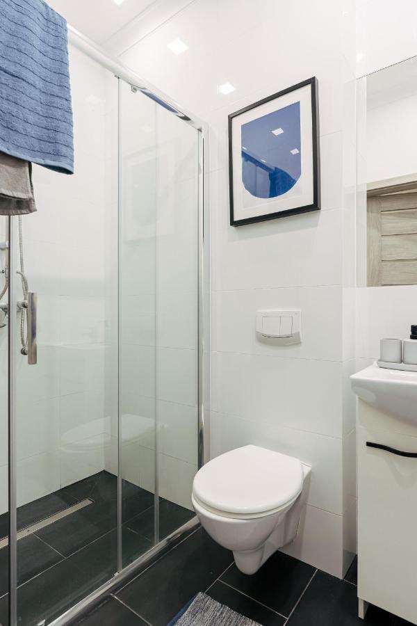 Apartamenty Wyspa Solna By Vacation Rental - Basen, Sauna, Jacuzzi, Silownia W Cenie Kołobrzeg Esterno foto